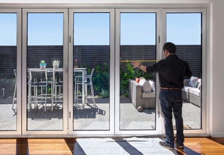 Window Tint Installation And Measure